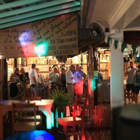 Happy Bay Hotel Weligama Exterior foto