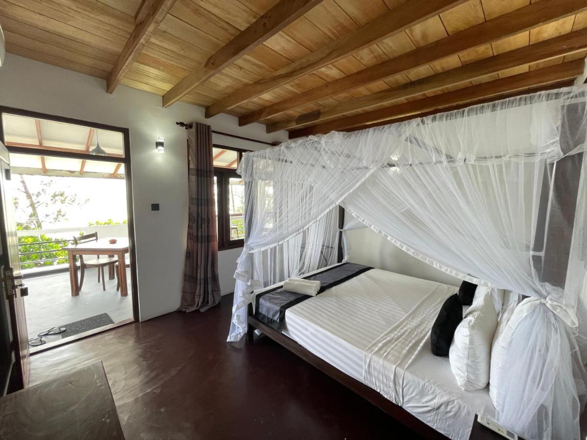 Happy Bay Hotel Weligama Exterior foto